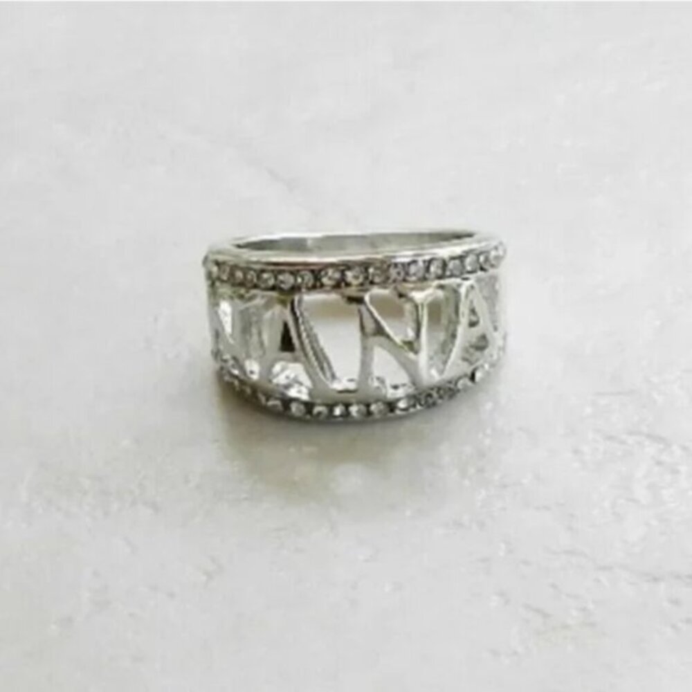 Nana Rhinestone Ring • Sparkling Silver Plated Grandmother & Nana Gift • Sz 6.5 - Picture 3 of 6